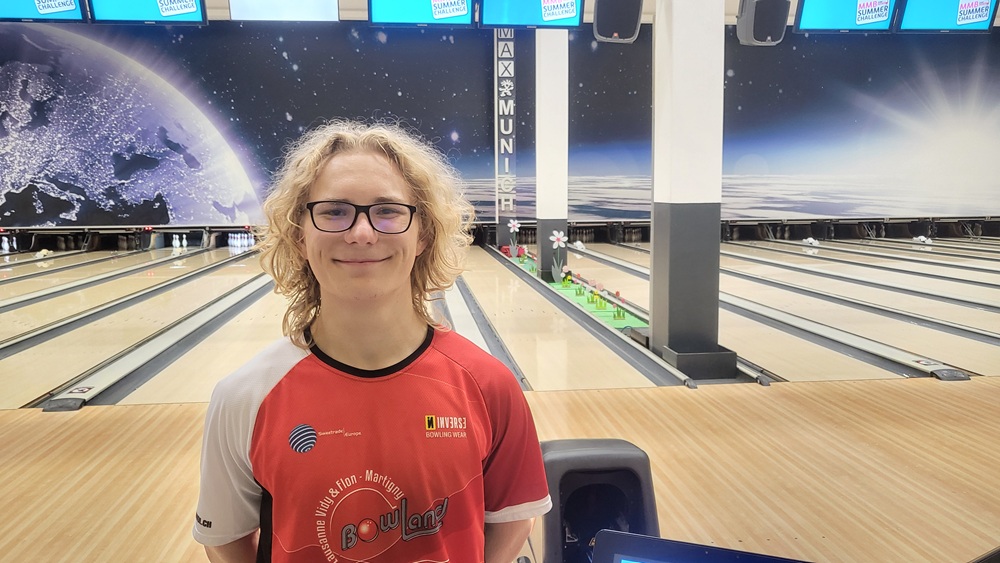 Perfektes Spiel von Valentin Nahodyl